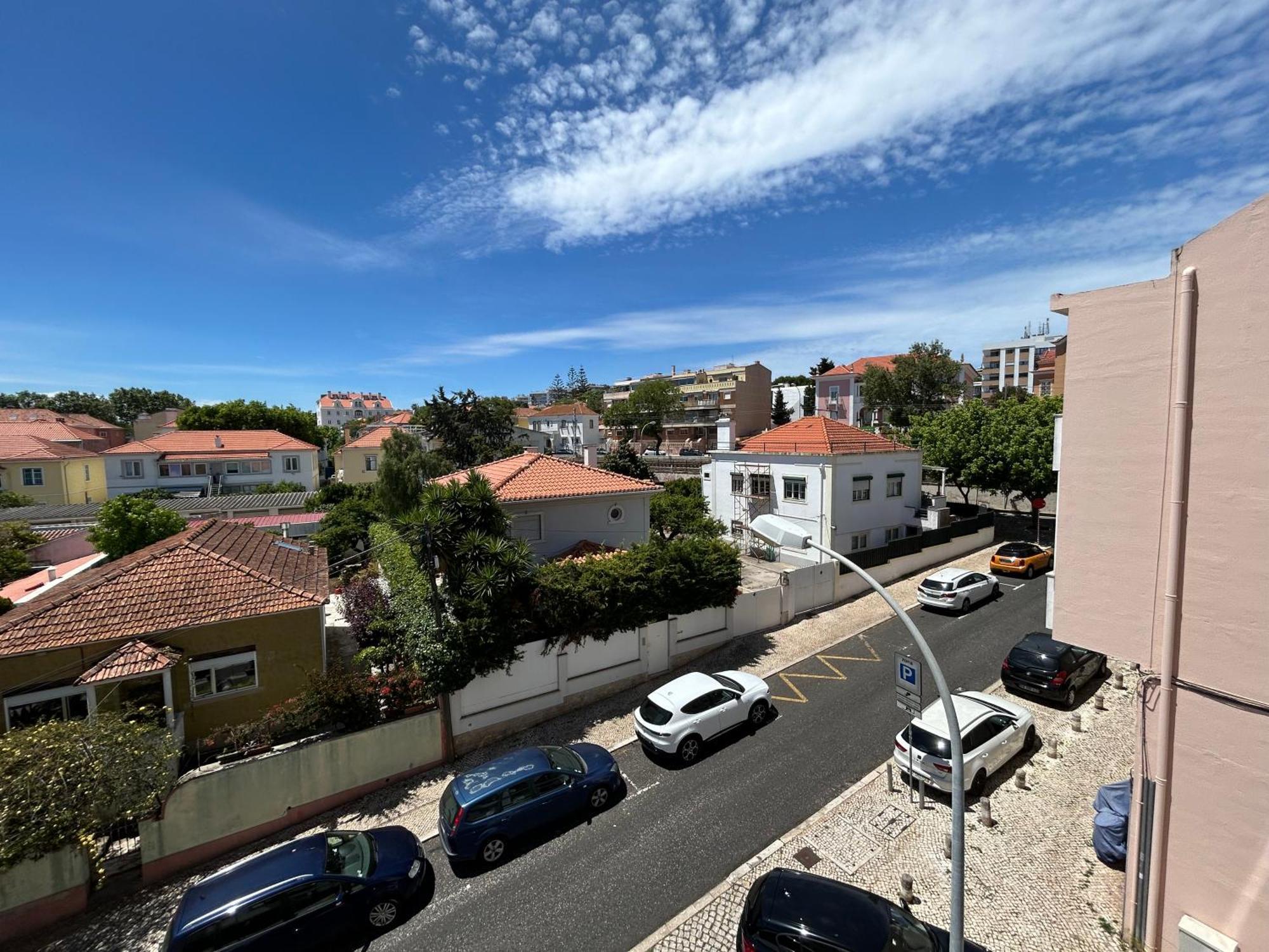 Seaside Comfort Beach And City Apartment Paco de Arcos Exterior photo
